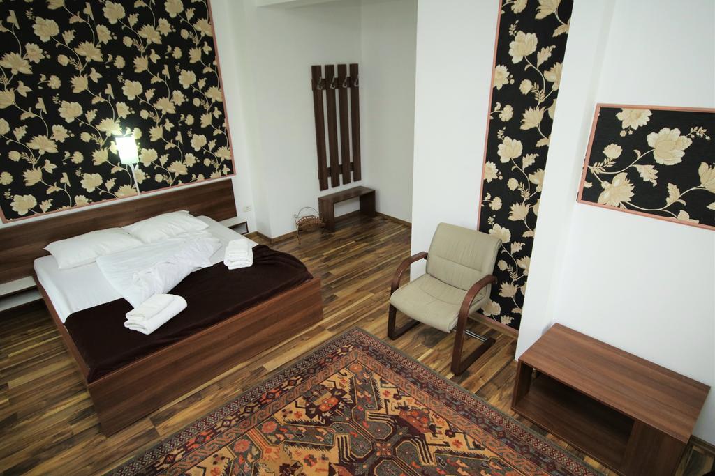 Pensiunea Eden Băile Olăneşti Eksteriør bilde